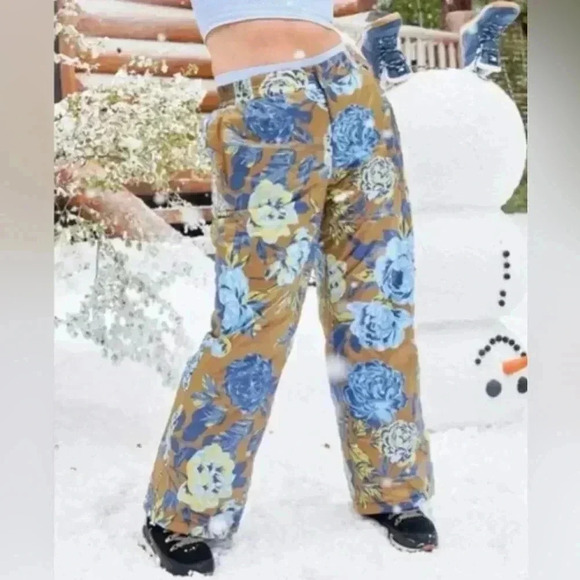 Aerie Offline NWT Chillside Snow Pants Women’s Large Floral Padded Puffer Ski - Picture 2 of 9